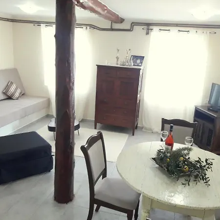 Dioni House Perachori