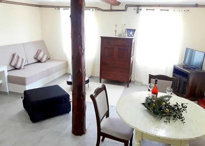 Dioni House Дом отдыха *